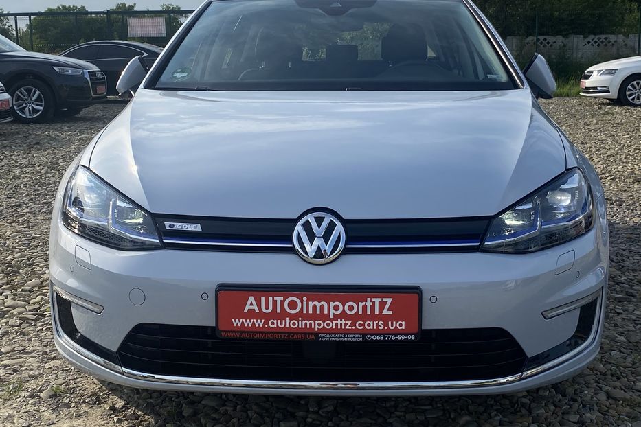 Продам Volkswagen e-Golf 35.8 kWh 100 кВт/136 к.с. 2018 года в Львове