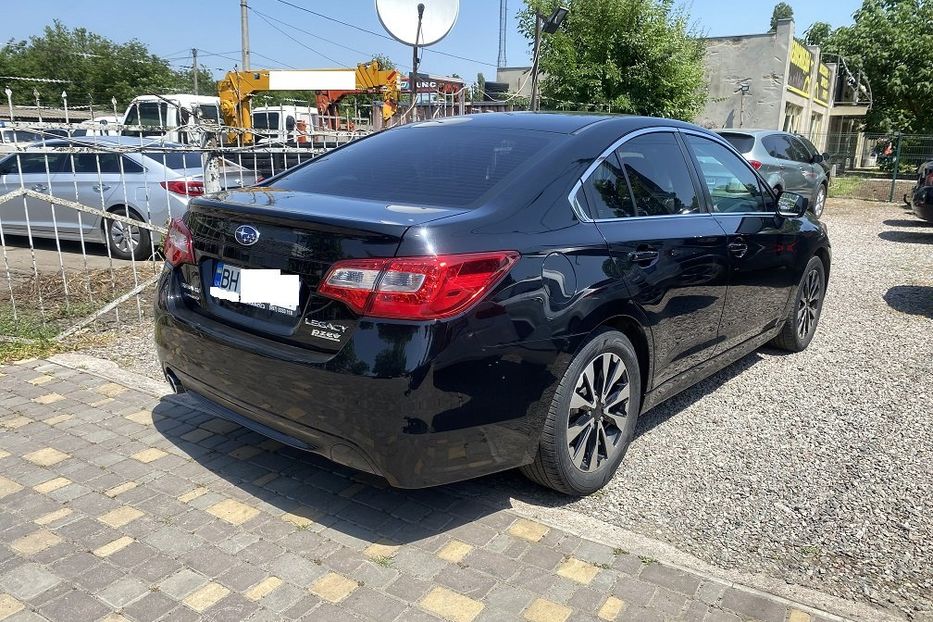 Продам Subaru Legacy awd 2018 года в Одессе