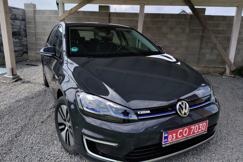 Продам Volkswagen e-Golf 36KW NE MALOVAN 2018 года в Львове