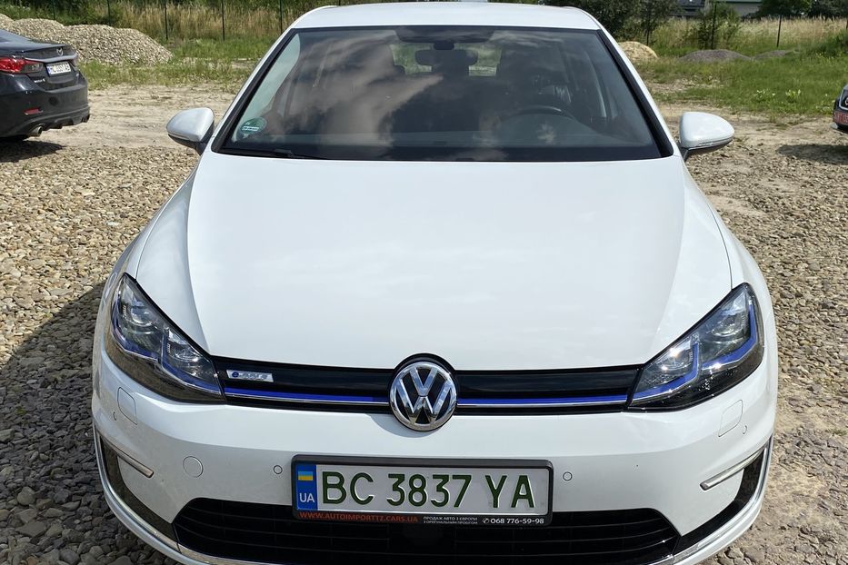 Продам Volkswagen e-Golf 35.8 kWh 100 кВт/136 к.с. 2017 года в Львове