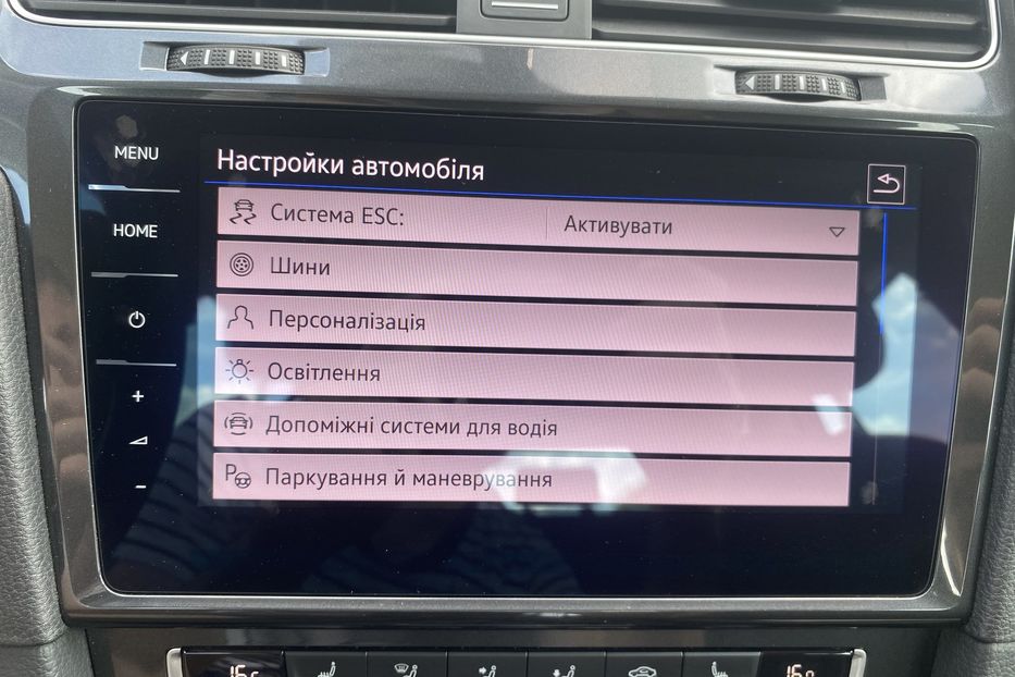 Продам Volkswagen e-Golf 35.8 kWh 100 кВт/136 к.с. 2017 года в Львове