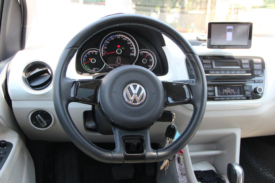 Продам Volkswagen Up Electro 2015 года в Одессе