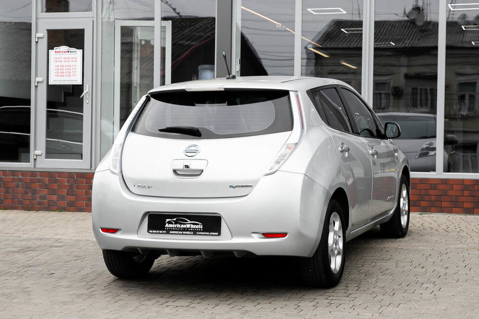 Продам Nissan Leaf 2012 года в Черновцах