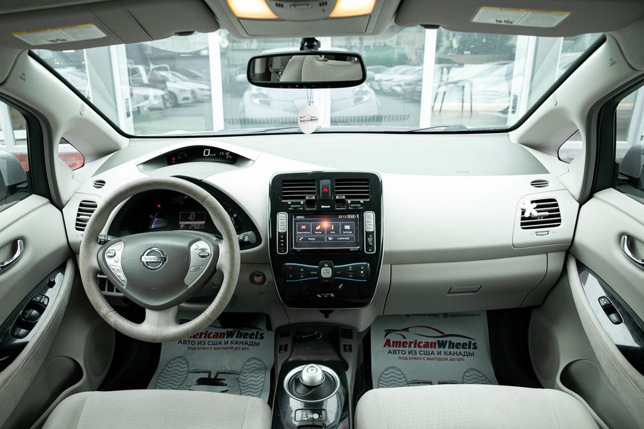 Продам Nissan Leaf 2012 года в Черновцах