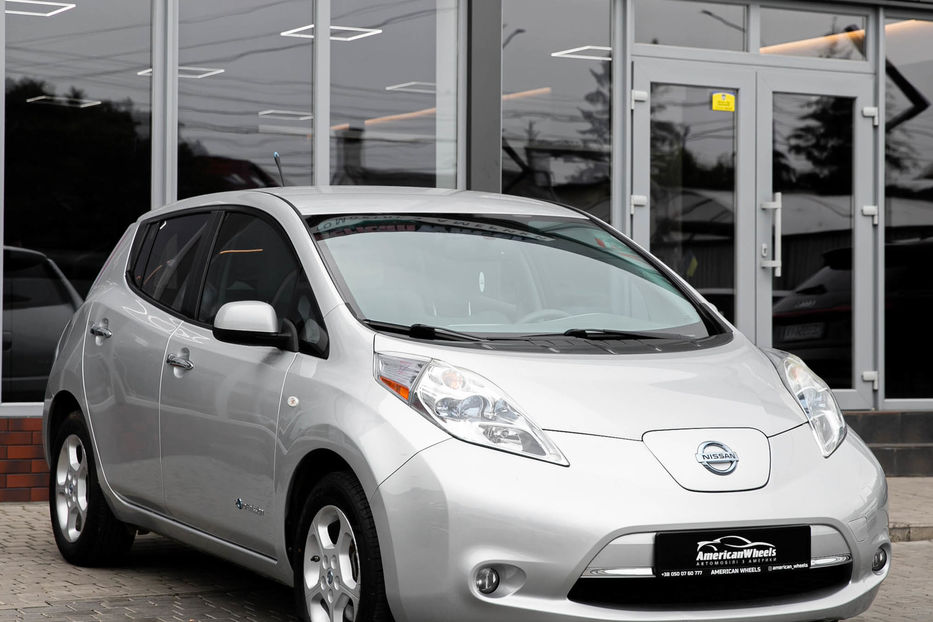 Продам Nissan Leaf 2012 года в Черновцах