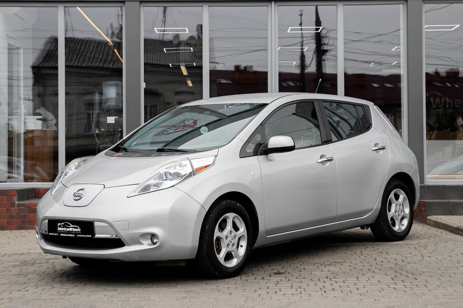 Продам Nissan Leaf 2012 года в Черновцах