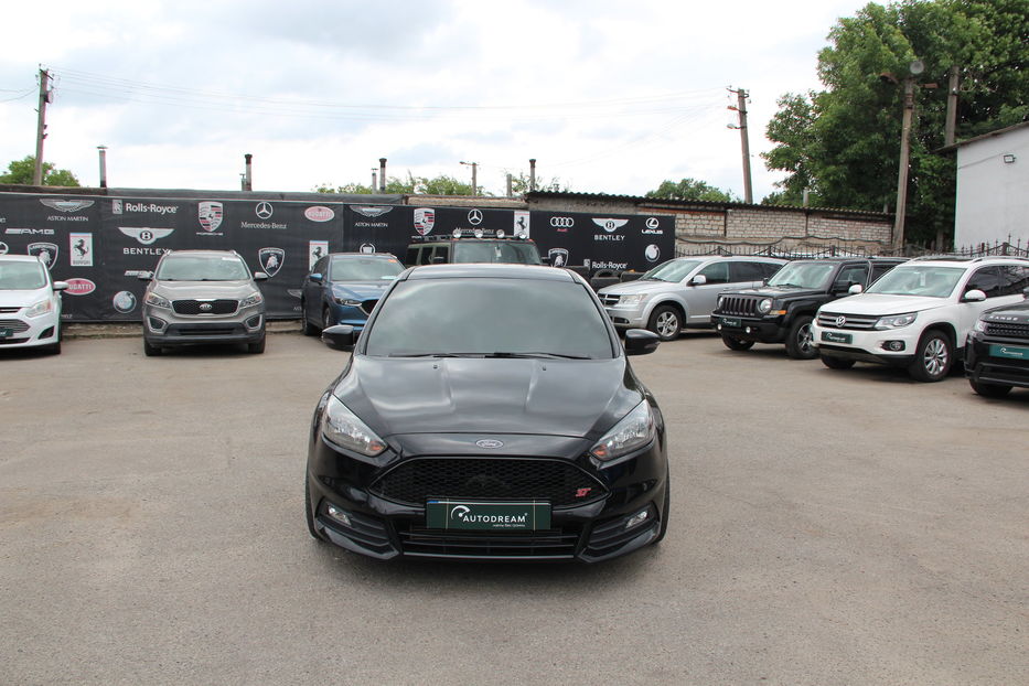 Продам Ford Focus ST 2017 года в Одессе