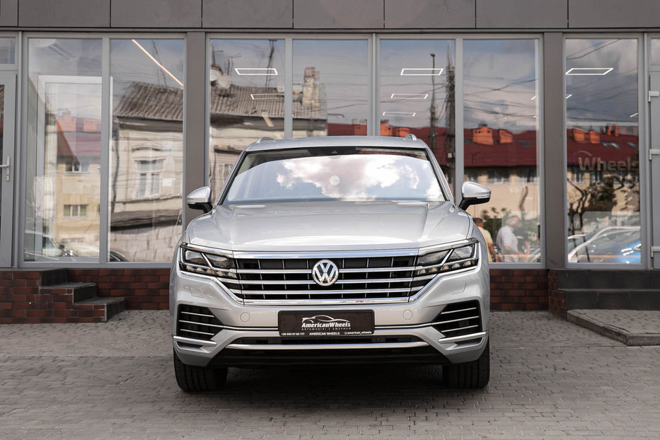 Продам Volkswagen Touareg 3.0 TDI elegance 2018 года в Черновцах