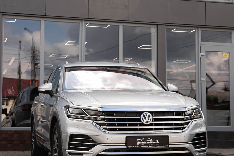 Продам Volkswagen Touareg 3.0 TDI elegance 2018 года в Черновцах