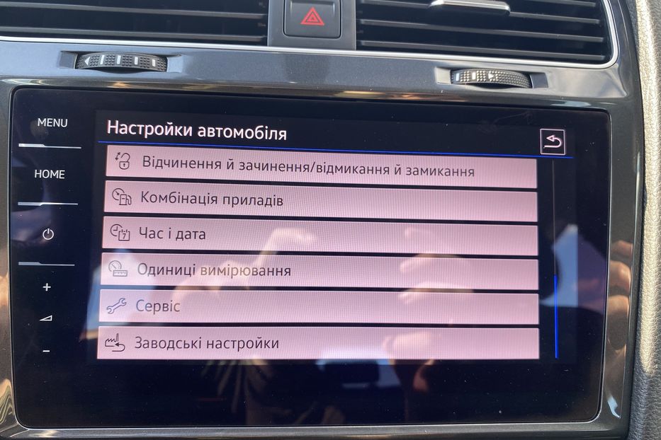 Продам Volkswagen e-Golf 35.8 kWh 100 кВт/136 к.с. 2019 года в Львове