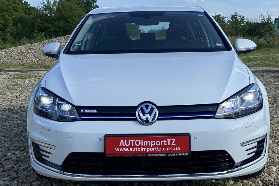 Продам Volkswagen e-Golf 35.8 kWh 100 кВт/136 к.с. 2019 года в Львове