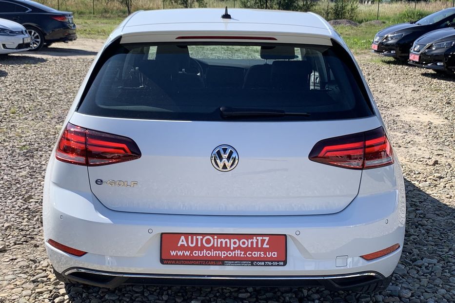 Продам Volkswagen e-Golf 35.8 kWh 100 кВт/136 к.с. 2019 года в Львове