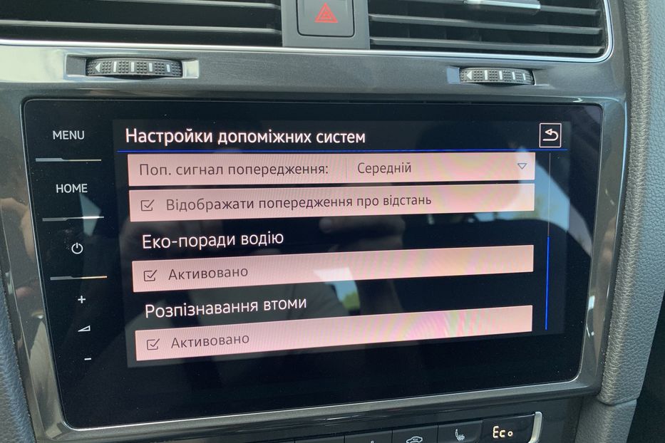 Продам Volkswagen e-Golf 35.8 kWh 100 кВт/136 к.с. 2019 года в Львове