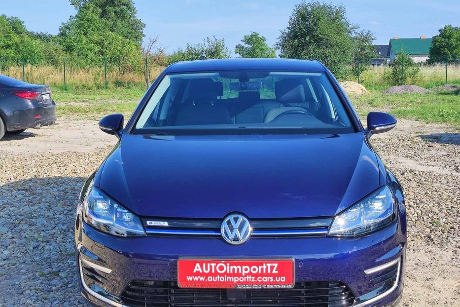 Продам Volkswagen e-Golf 35.8 kWh 100 кВт/136 к.с. 2020 года в Львове