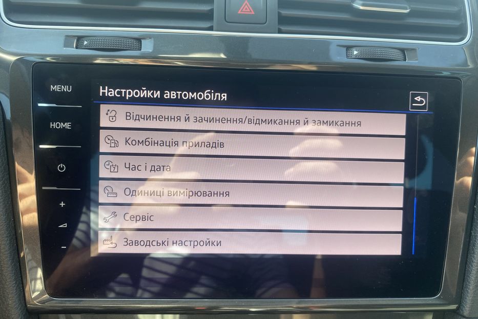 Продам Volkswagen e-Golf 35.8 kWh 100 кВт/136 к.с. 2020 года в Львове