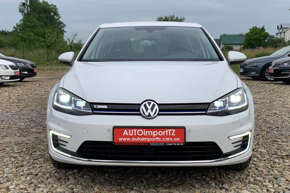 Продам Volkswagen e-Golf 35.8 kWh 100 кВт/136 к.с. 2019 года в Львове