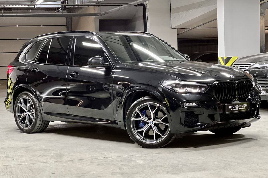 Продам BMW X5 30d 2021 года в Киеве