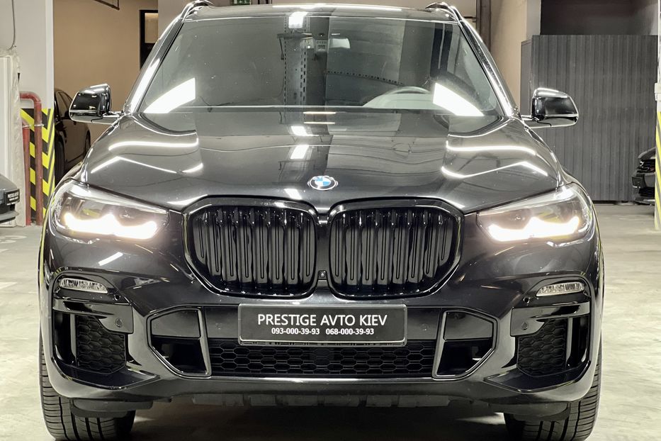 Продам BMW X5 30d 2021 года в Киеве