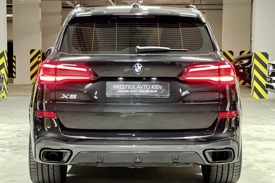 Продам BMW X5 30d 2021 года в Киеве