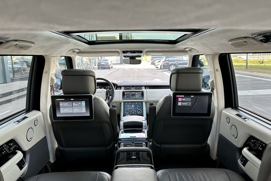 Продам Land Rover Range Rover Long Autobiography  2018 года в Киеве