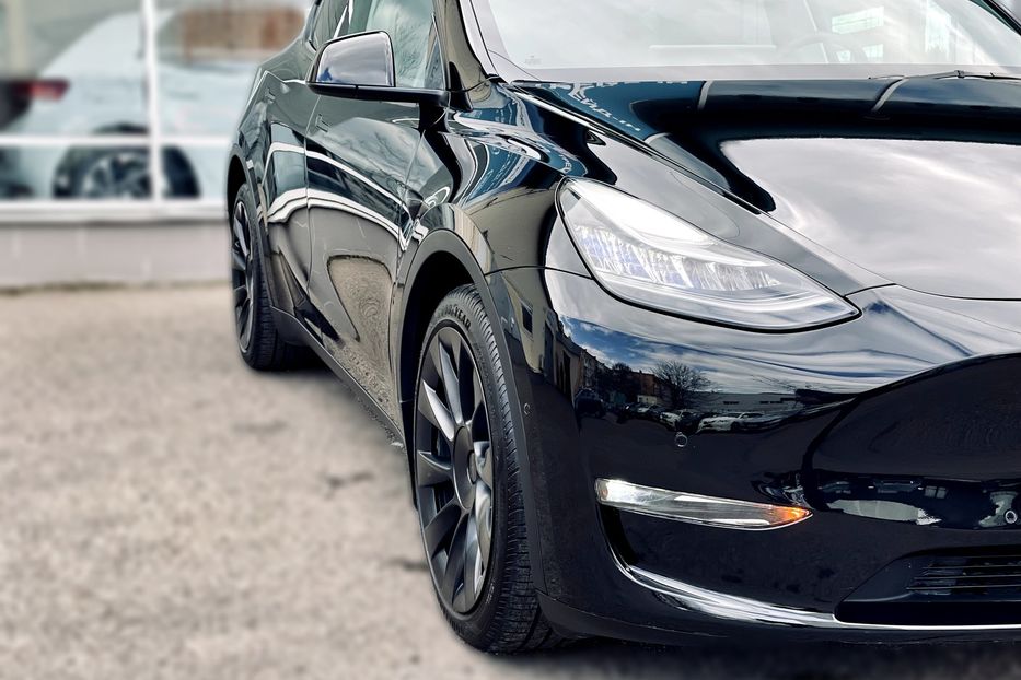 Продам Tesla Model Y LR DM 2021 года в Одессе