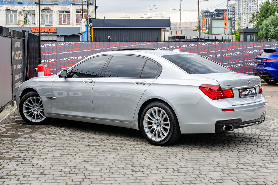 Продам BMW 750 Li 2013 года в Киеве