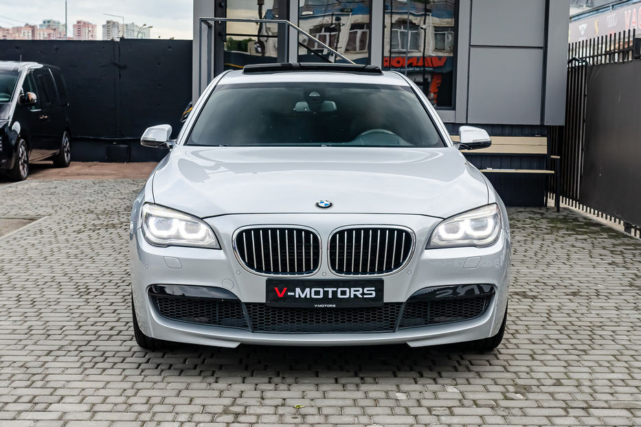 Продам BMW 750 Li 2013 года в Киеве