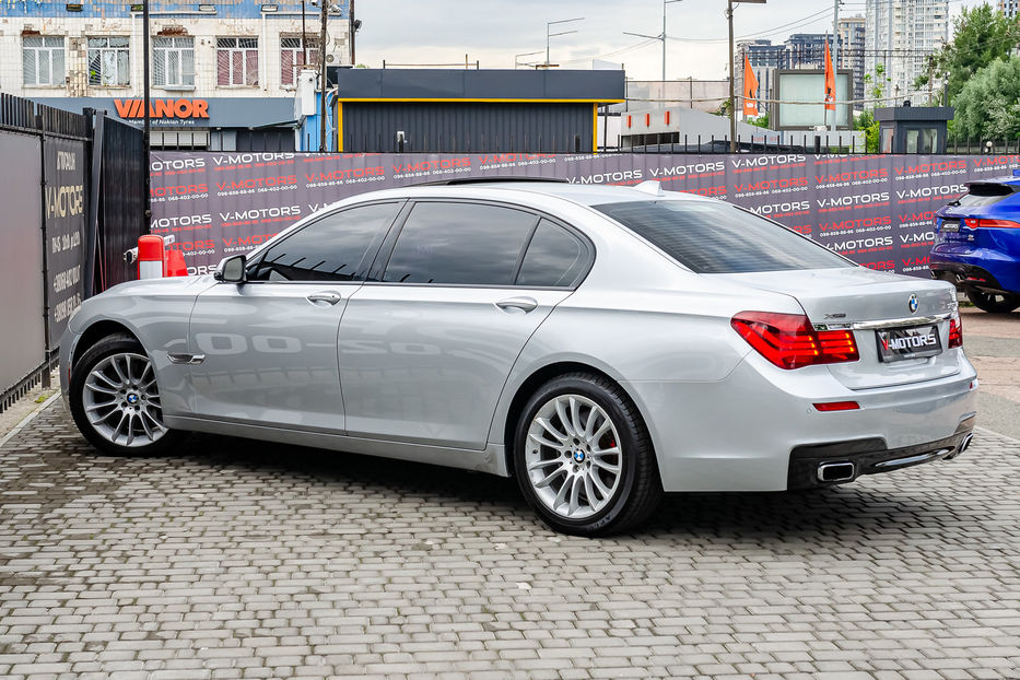 Продам BMW 750 Li 2013 года в Киеве