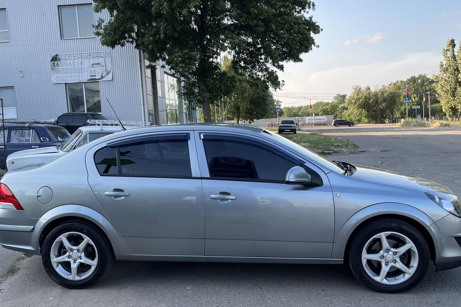 Продам Opel Astra H GBO 2012 года в Николаеве