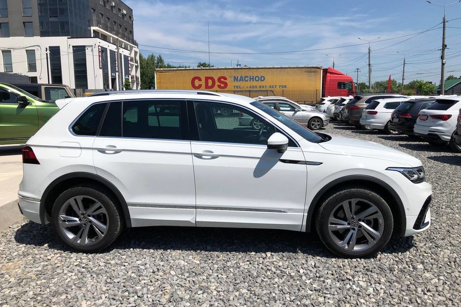 Продам Volkswagen Tiguan R-Line 2021 года в Черновцах