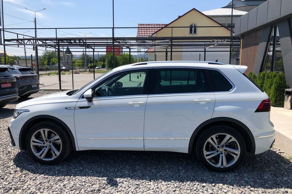 Продам Volkswagen Tiguan R-Line 2021 года в Черновцах