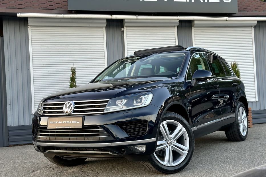 Продам Volkswagen Touareg Executive Edition  2018 года в Киеве