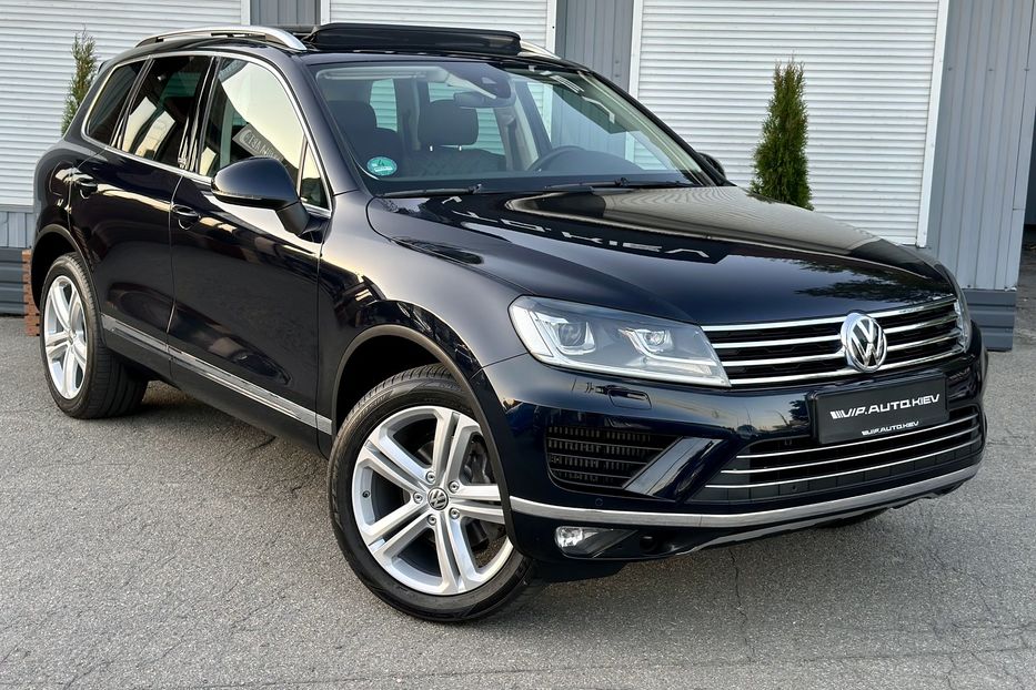 Продам Volkswagen Touareg Executive Edition  2018 года в Киеве