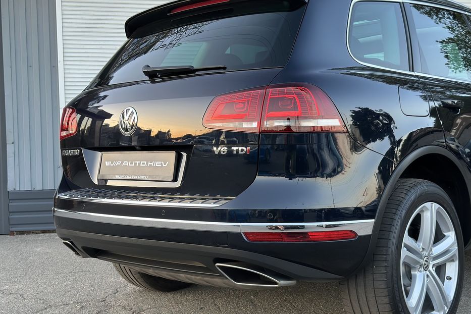 Продам Volkswagen Touareg Executive Edition  2018 года в Киеве