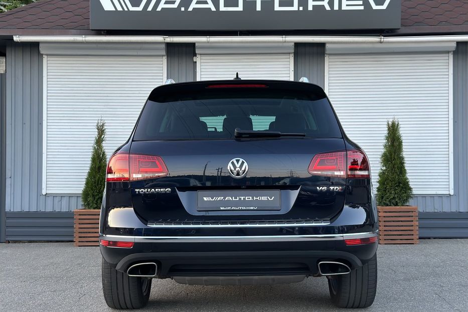 Продам Volkswagen Touareg Executive Edition  2018 года в Киеве