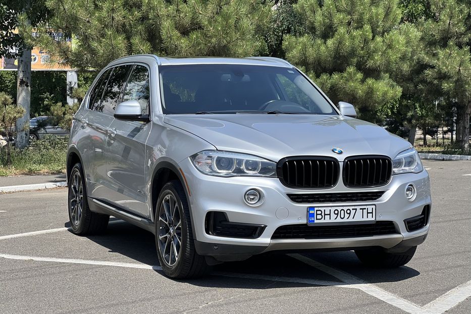 Продам BMW X5 2015 года в Одессе