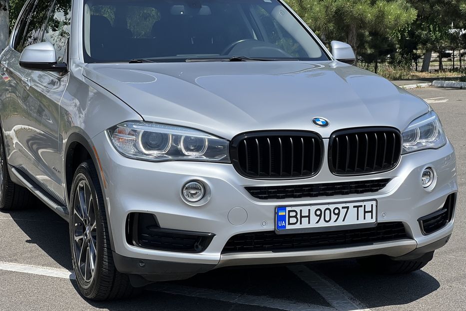 Продам BMW X5 2015 года в Одессе