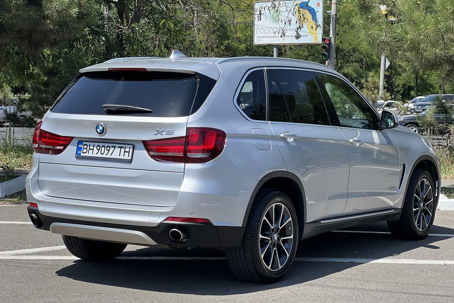 Продам BMW X5 2015 года в Одессе