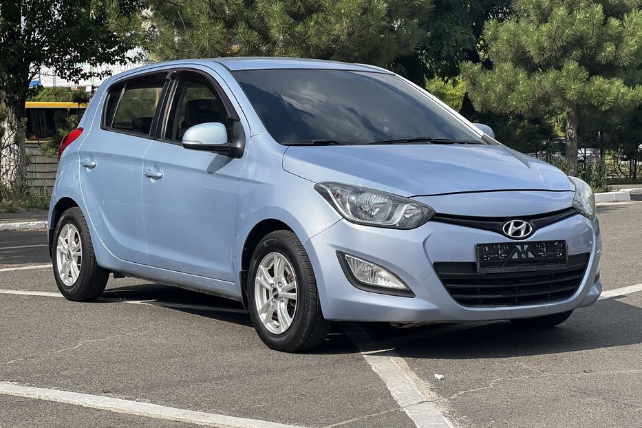 Продам Hyundai i20 Official 2013 года в Одессе