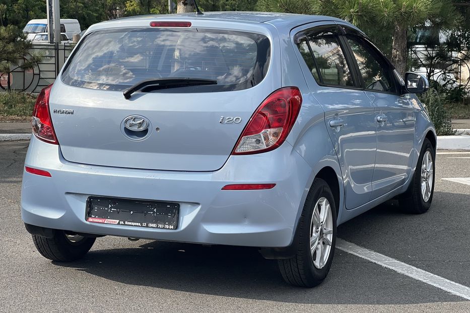 Продам Hyundai i20 Official 2013 года в Одессе