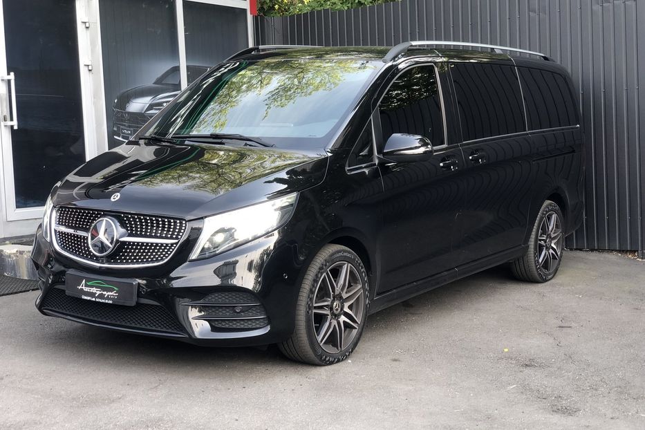 Продам Mercedes-Benz V-Class 300d Long 4matic AMG  2022 года в Киеве