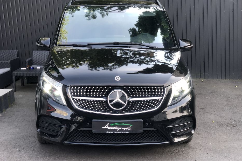 Продам Mercedes-Benz V-Class 300d Long 4matic AMG  2022 года в Киеве