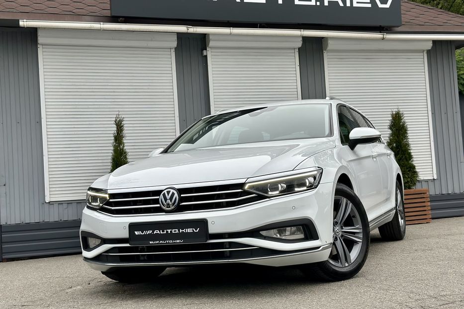 Продам Volkswagen Passat B8 Highline  2020 года в Киеве