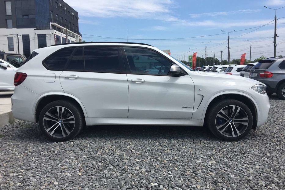 Продам BMW X5  M Packet 2016 года в Черновцах