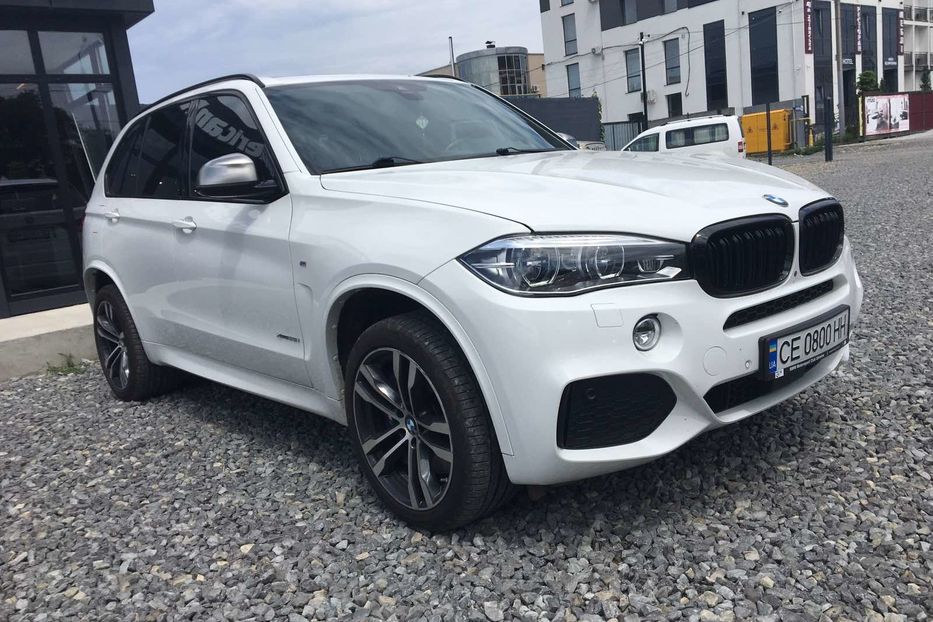 Продам BMW X5  M Packet 2016 года в Черновцах