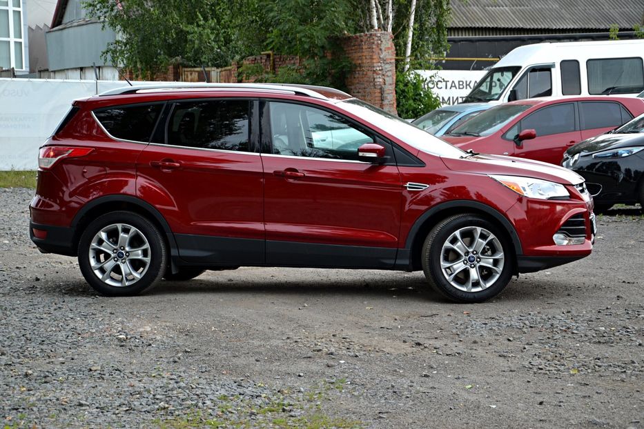 Продам Ford Escape Titanium 2015 года в Хмельницком