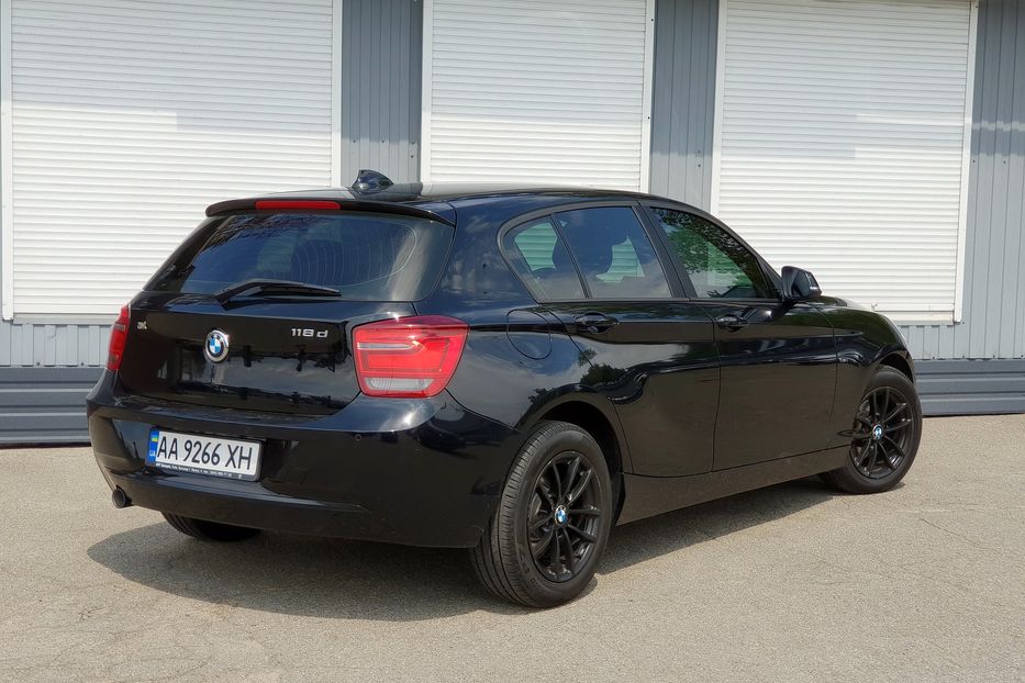 Продам BMW 118 Sport 2014 года в Киеве