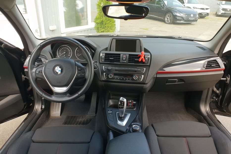 Продам BMW 118 Sport 2014 года в Киеве