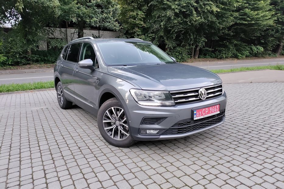 Продам Volkswagen Tiguan ALLSPEACE 7-місць 2018 года в Львове