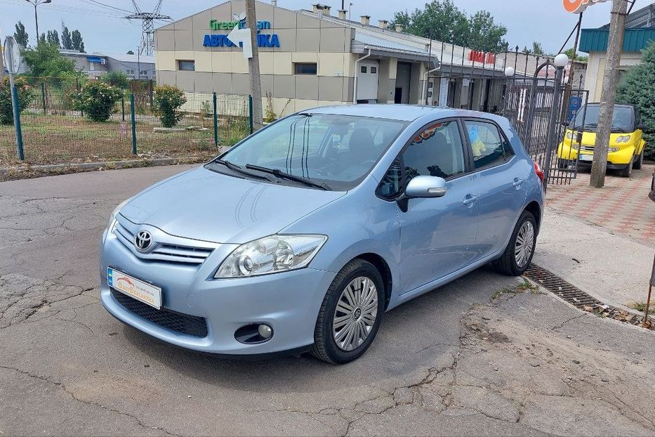 Продам Toyota Auris 2011 года в Николаеве